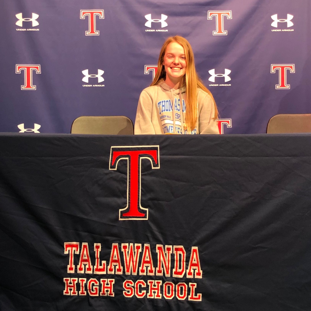 Ainsley Clark signs with Thomas More University (NAIA)